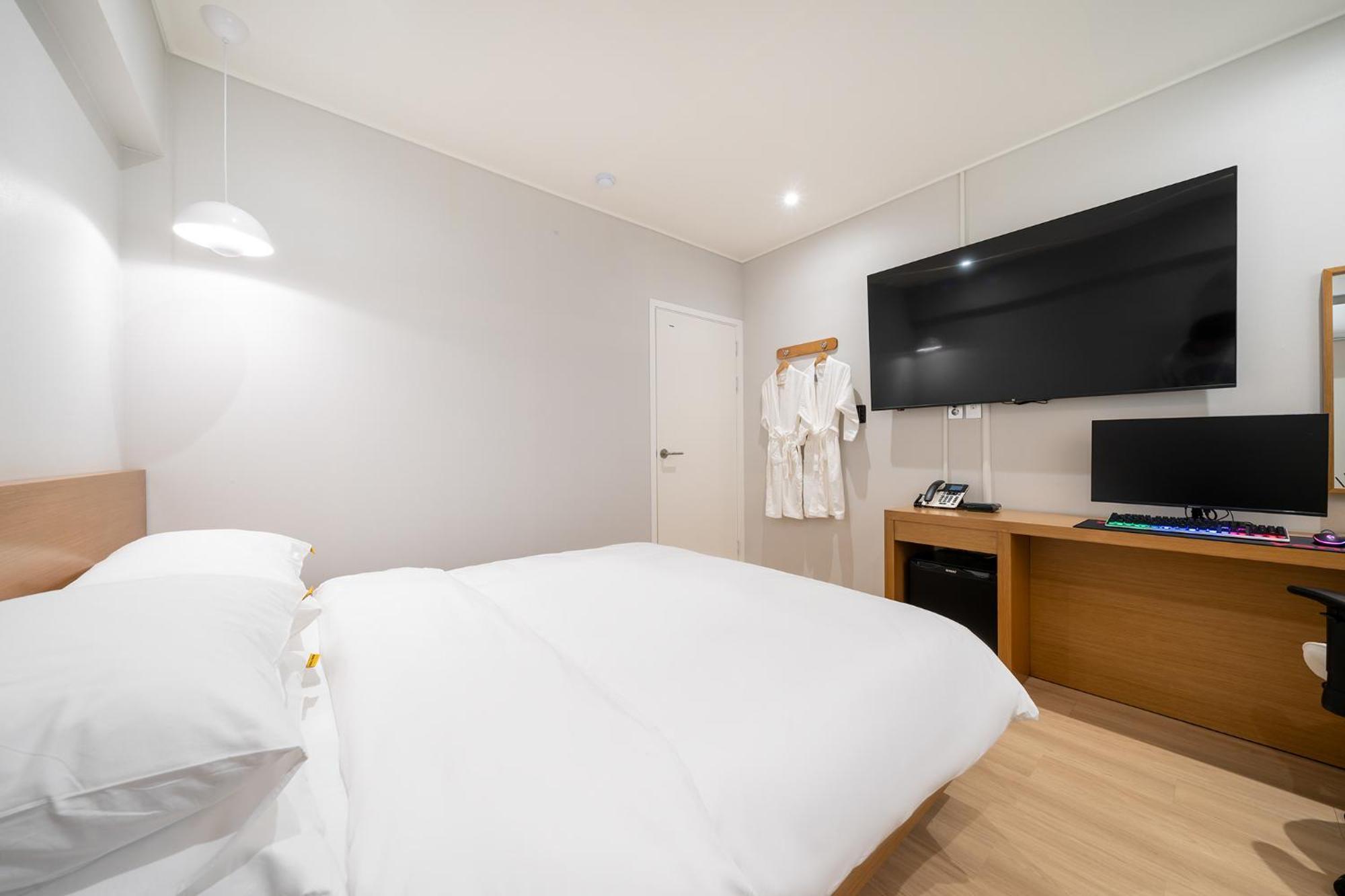 Mono Hotel Suwon Buitenkant foto