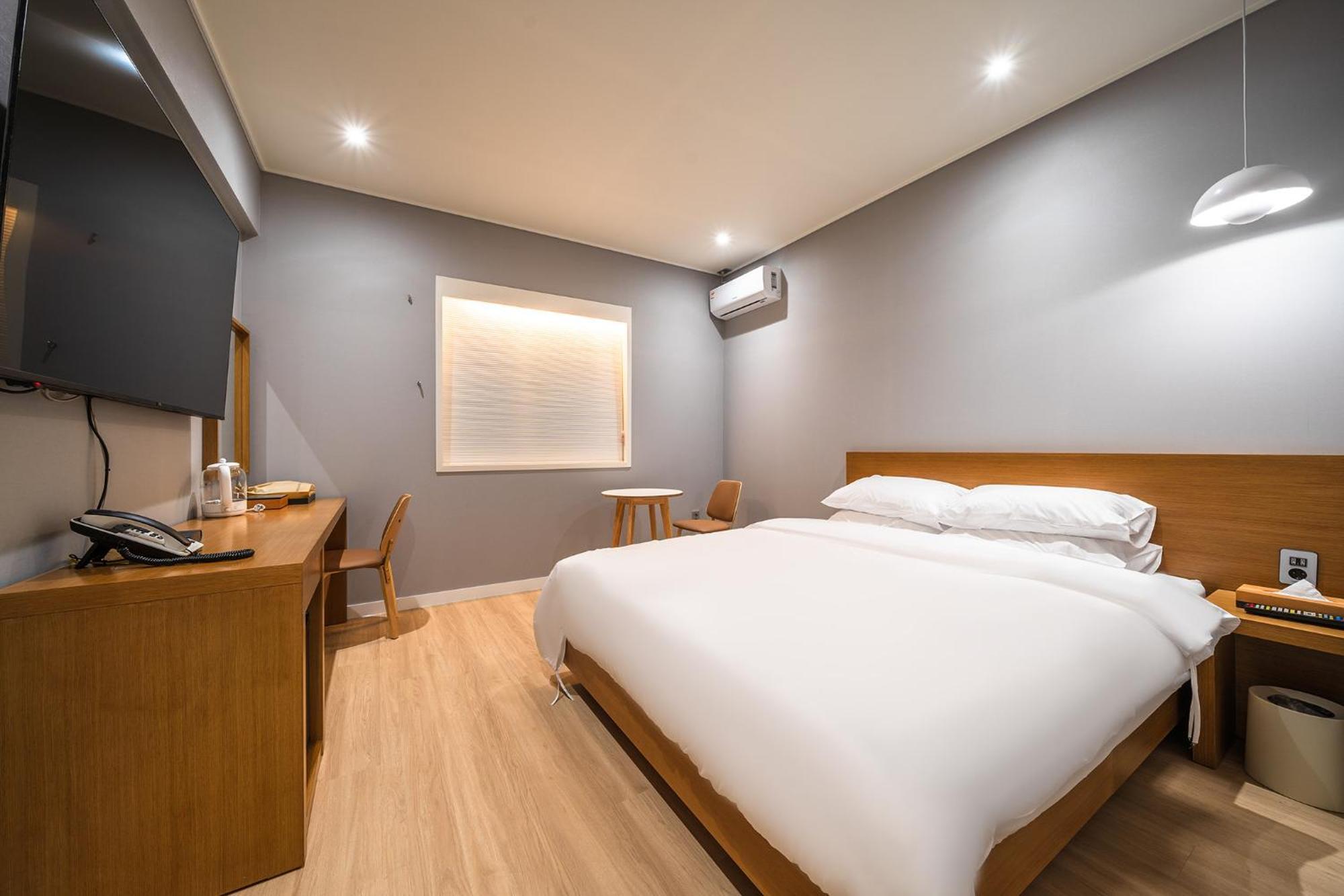 Mono Hotel Suwon Buitenkant foto