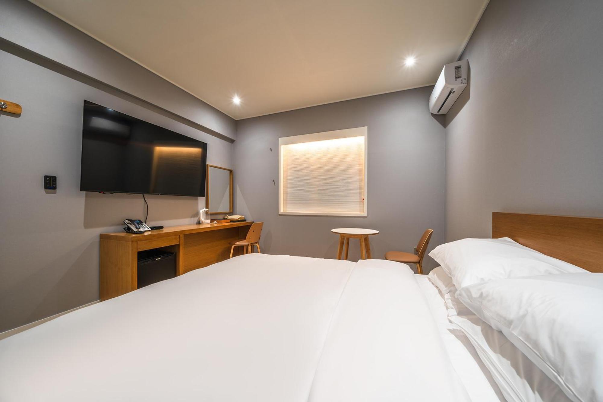 Mono Hotel Suwon Buitenkant foto