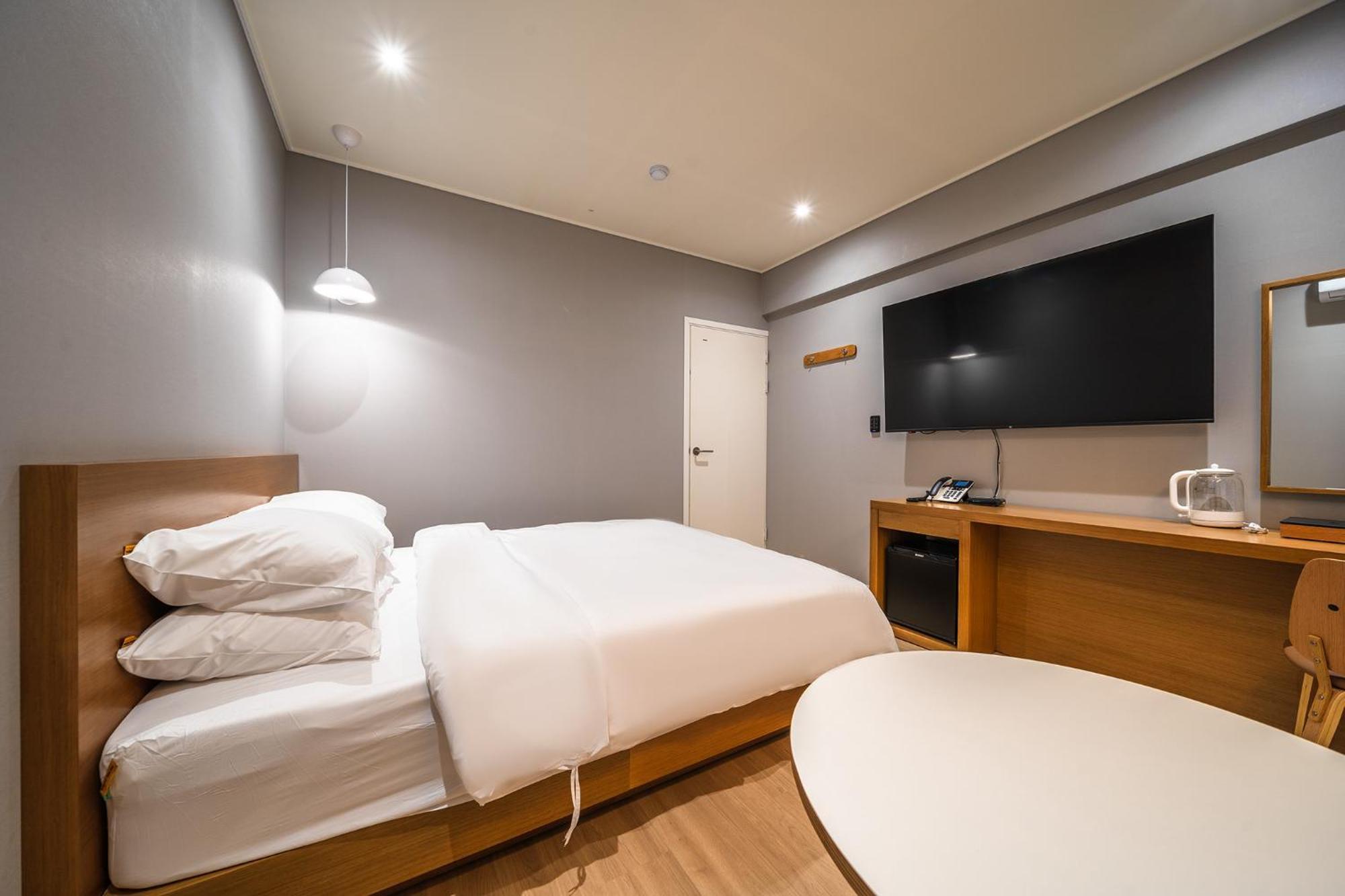 Mono Hotel Suwon Buitenkant foto