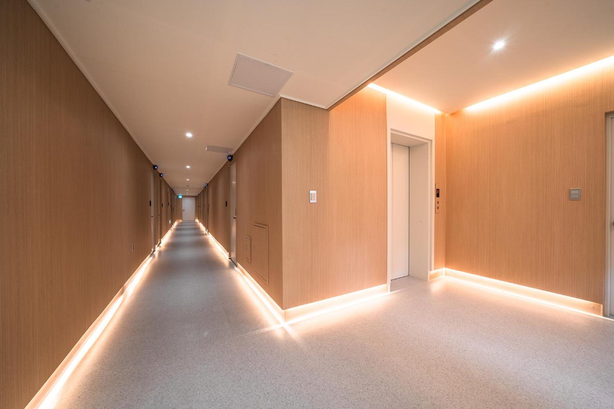 Mono Hotel Suwon Buitenkant foto